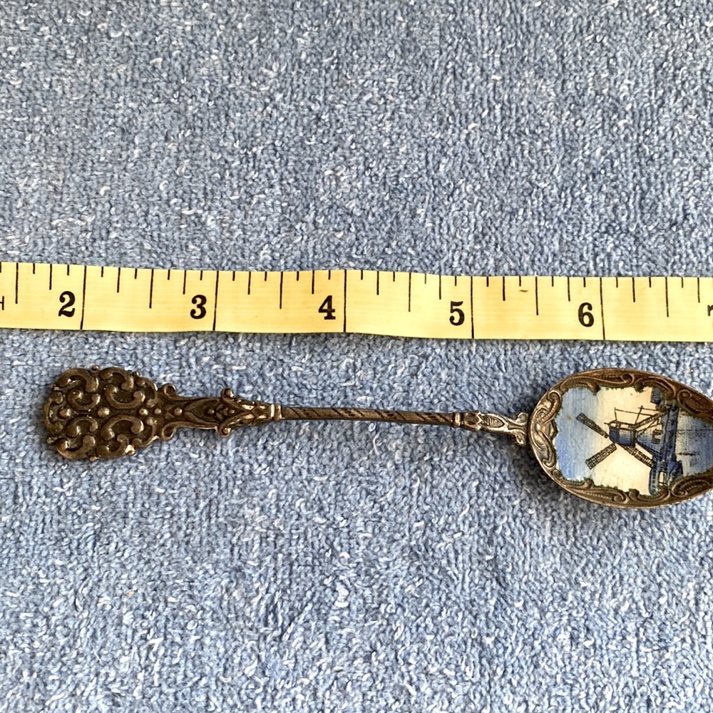 Vintage Collector Souvenir Spoon